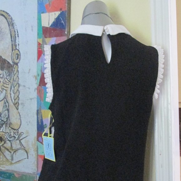 CeCe NWT Black Blouse Peter Pan Collar Ruffles M - Picture 5 of 7
